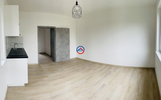 Pronájem nadstandardního bytu 33m2, Lazecká, Olomouc