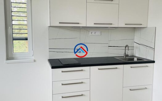 Pronájem nadstandardního bytu 33m2, Lazecká, Olomouc
