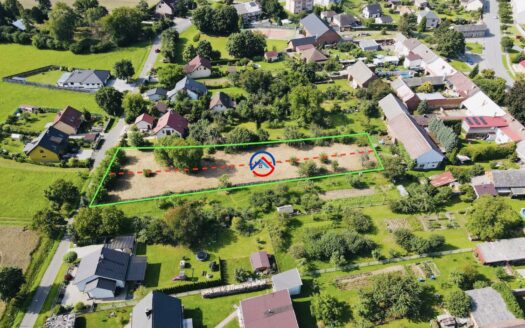 Prodej stavebního pozemku 1299 m2,  Doloplazy u Olomouce