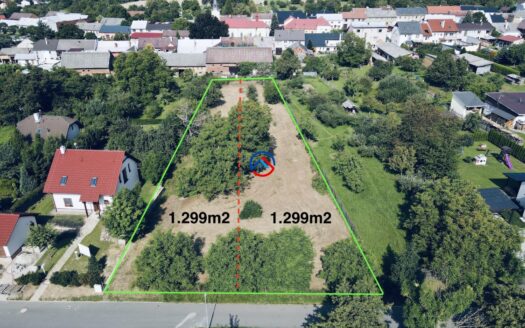 Prodej stavebního pozemku 1299 m2,  Doloplazy u Olomouce