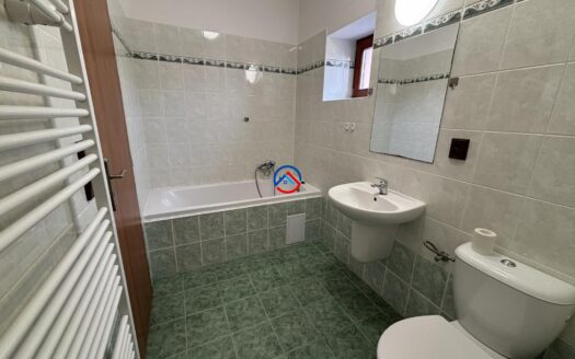 Pronájem cihlového bytu 2+KK v centru města Šumperka