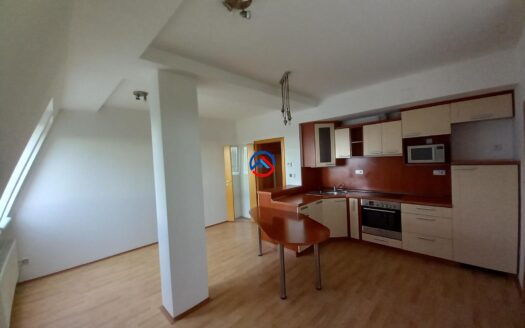 Nájem bytu 2+kk…Bacherova 15