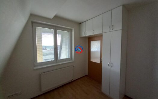 Nájem bytu 2+kk…Bacherova 15