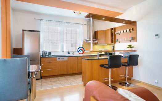 Prodej bytu 2+kk, terasa, garáž, Handkeho Olomouc