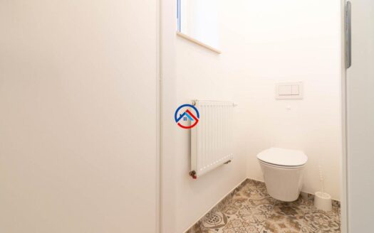 Nadstandardně zrekonstruovaný byt 3+kk (69,8m2, sklep 45m2) v oblíbené části Olomouce Neředín,