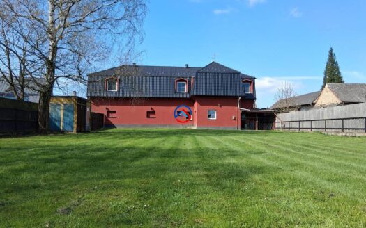 Pronájem 4+1 167 m2, se zahradou 1226 m2