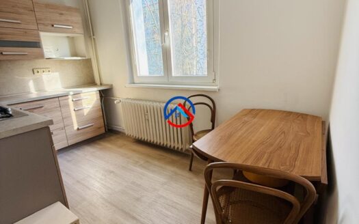 Pronájem bytu 2+1 57 m² Velehradská, Kroměříž