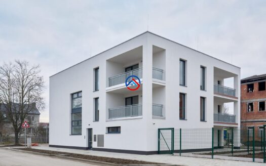 Prodej bytu vč. KUCHYNĚ, B2A 2kk s terasou, Brodek u Přerova