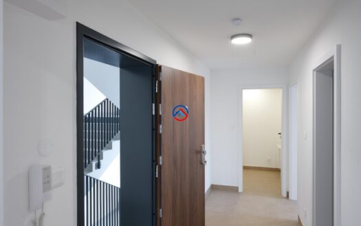 Prodej bytu vč. KUCHYNĚ, B2A 2kk s terasou, Brodek u Přerova