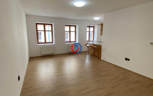 Pronájem cihlového bytu 1kk v centra města Šumperka