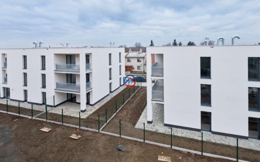 Pronájem vybaveného bytu 2+kk s terasou, A2A, Brodek u Přerova