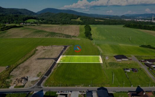 Prodej stavebního pozemku 1428 m2 , Zubří