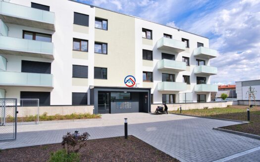Pronájem bytu 2+kk 52,4 m2, Tř. Jiřího Pelikána