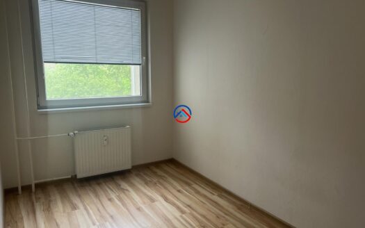 Pronájem zrekonstruovaného bytu 4+1 v Šumperku