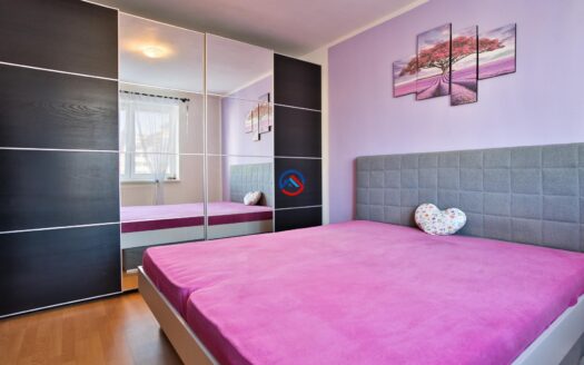 Komfortní 3+kk, 76m2 s velkou terasou | Jeremiášova | Povel