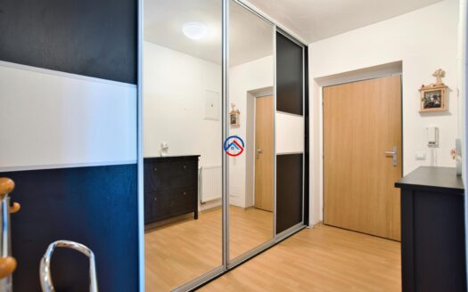 Komfortní 3+kk, 76m2 s velkou terasou | Jeremiášova | Povel